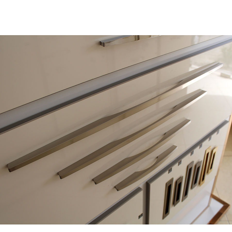 دستگیره کابینت 145 سایز 160-192 مات