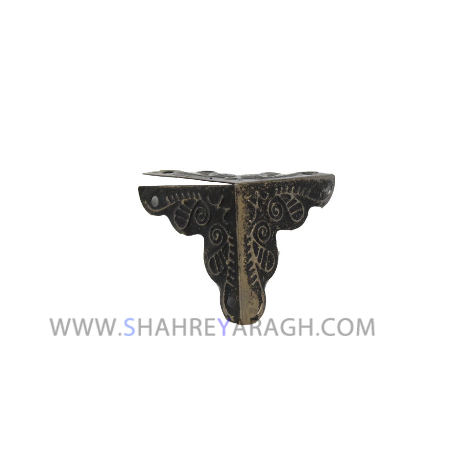 گوشه آنتیک سه کنج زیتونی