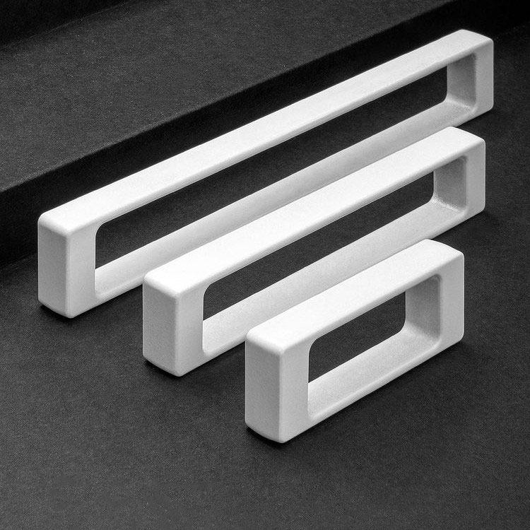 دستگیره کابینت مشکی مدل اربیت سایز 192 زئوس