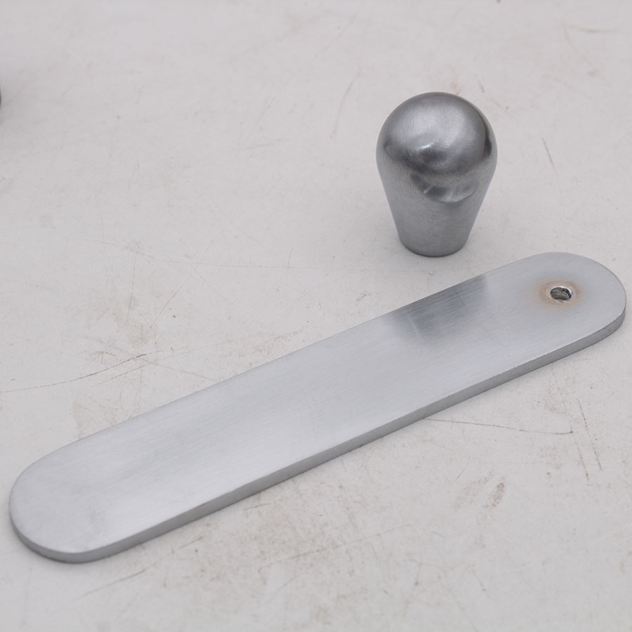 دستگیره کابینت C47 تک پیچ مدل پلاک مشکی