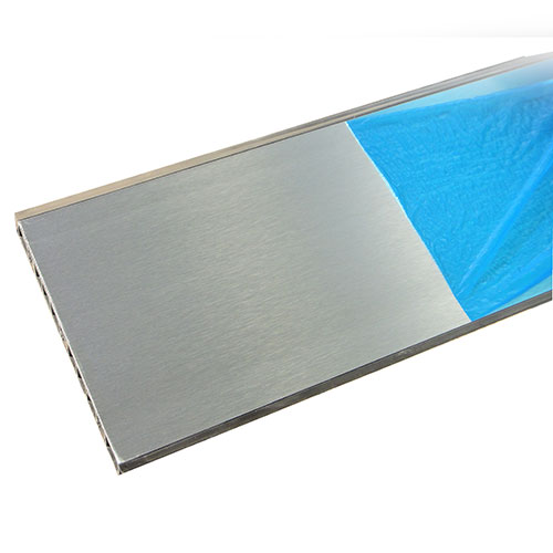 پاخور PVC الومینیوم سیلور خشدار 4 متری ارتفاع 15 ملونی 7056
